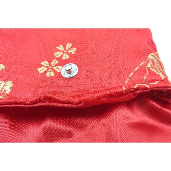 Chinese Wedding Couple Figurine In Traditional Attire With Gold Coloured Base - Picture 10 of 10